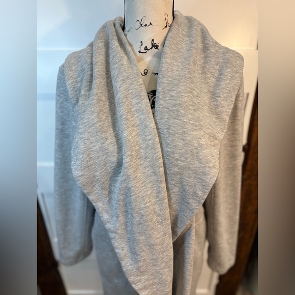 Olive & Oak Jackets & Blazers - Olive & Oak Light Gray Knit Top – Women’s Large, Cotton Blend, Soft Casual Style